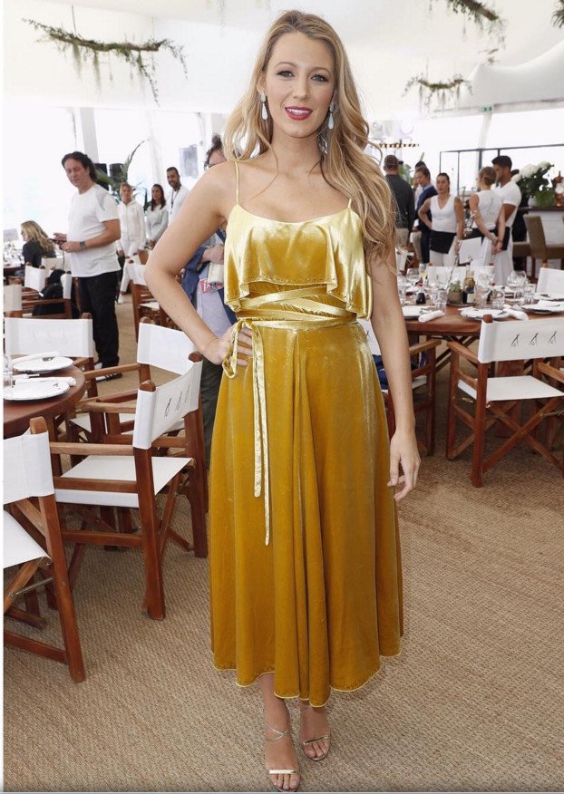 Πώς η Μπλέικ Λάιβλι απέδειξε ότι μια έγκυος μπορεί να είναι σέξι σικ [εικόνες] | iefimerida.gr 12