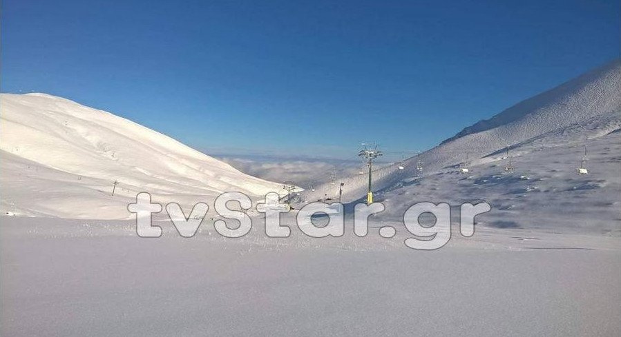 Χιόνισε στο Βελούχι -Μαγικές εικόνες | iefimerida.gr 0