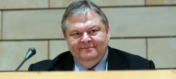 Ευάγγελος Βενιζέλος: «Η χώρα φλέρταρε με τον κίνδυνο της απόλυτης καταστροφής» [εικόνες] | iefimerida.gr 0