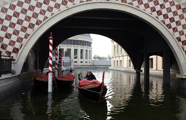 Μία βόλτα στη Βενετία της Κίνας -Ξόδεψαν σχεδόν 700 εκατ. ευρώ για να αντιγράψουν την αυθεντική [εικόνες] | iefimerida.gr 8