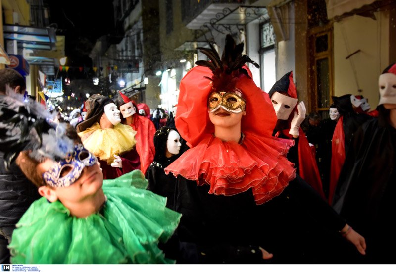 Το καρναβάλι του Ναυπλίου δεν έμοιαζε με κανένα άλλο -Με άρωμα Βενετίας... [εικόνες] | iefimerida.gr 9