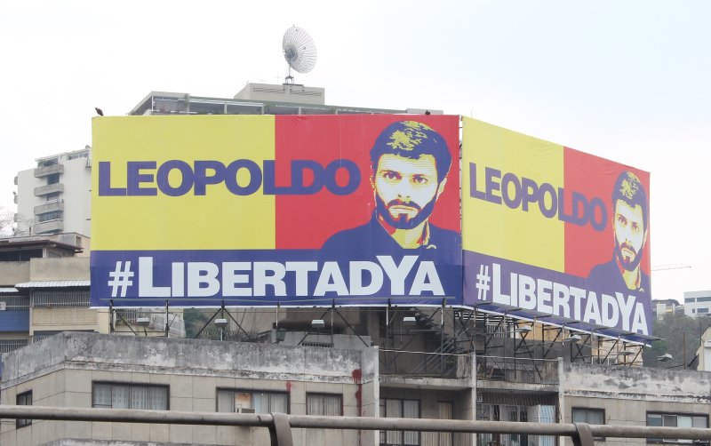 Η Λίλιαν Τιντόρι μιλάει στο iefimerida -O σύζυγός της, ηγέτης της αντιπολίτευσης, είναι φυλακισμένος του Μαδούρο | iefimerida.gr 1