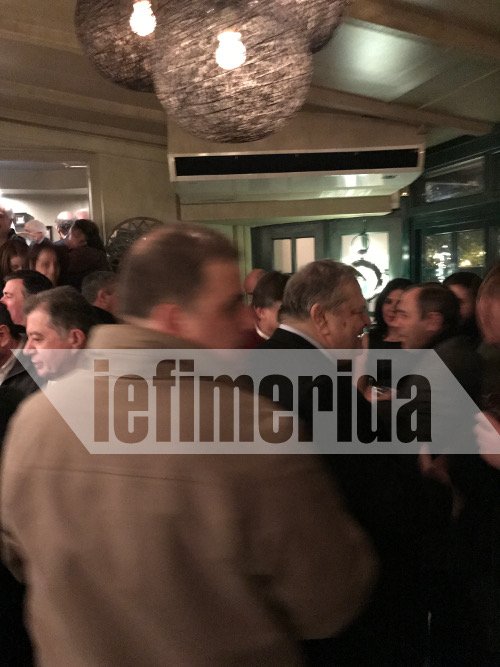 Ολο το ΠΑΣΟΚ ήταν στο κάλεσμα Βενιζέλου -Και η Φώφη [αποκλειστικές εικόνες] | iefimerida.gr 2