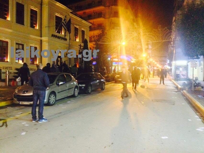 Επεισόδια και βανδαλισμοί στην επέτειο μνήμης του Γρηγορόπουλου | iefimerida.gr 6