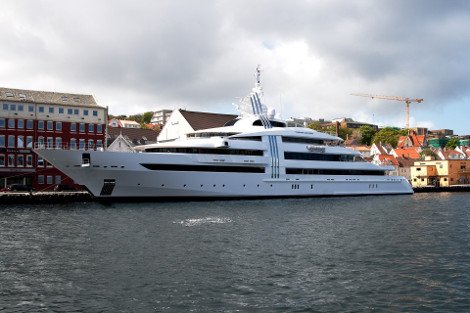 Αυτό είναι το υπερπολυτελές γιοτ Vibrant Curiosity που έχει θαμπώσει τους πάντες στη Μύκονο [εικόνες&βίντεο] | iefimerida.gr 1