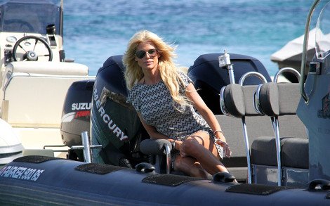 Βικτόρια Σίλβστεντ: Στη Μύκονο ένα «κουνελάκι» 40 ετών που μοιάζει με 20αρα [εικόνες&βίντεο] | iefimerida.gr 2