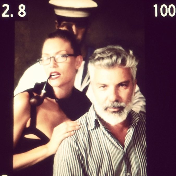 Η Βίκυ Καγιά βάζει φωτιά στο Instagram με το σουτιέν της [εικόνες] | iefimerida.gr 2