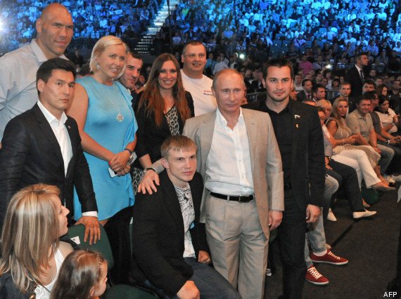 Πυγμάχος, Ρώσος, 2,13 ύψος φτάνει στην Κριμαία -Τι σχεδιάζει ο Πούτιν [εικόνες]   | iefimerida.gr 2