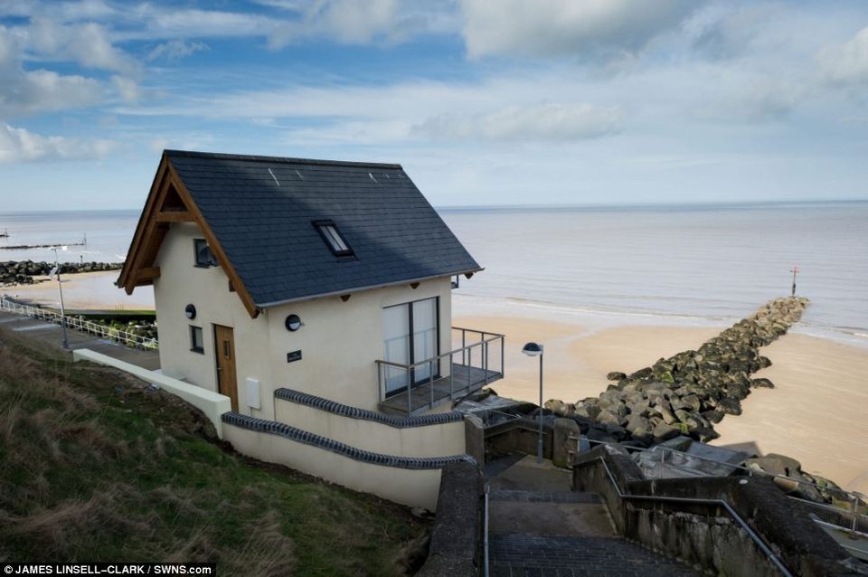 Μεταμόρφωσε μια βικτωριανή τουαλέτα σε χλιδάτο σπίτι -Καρέ-καρέ η απίστευτη αλλαγή [εικόνες] | iefimerida.gr 0