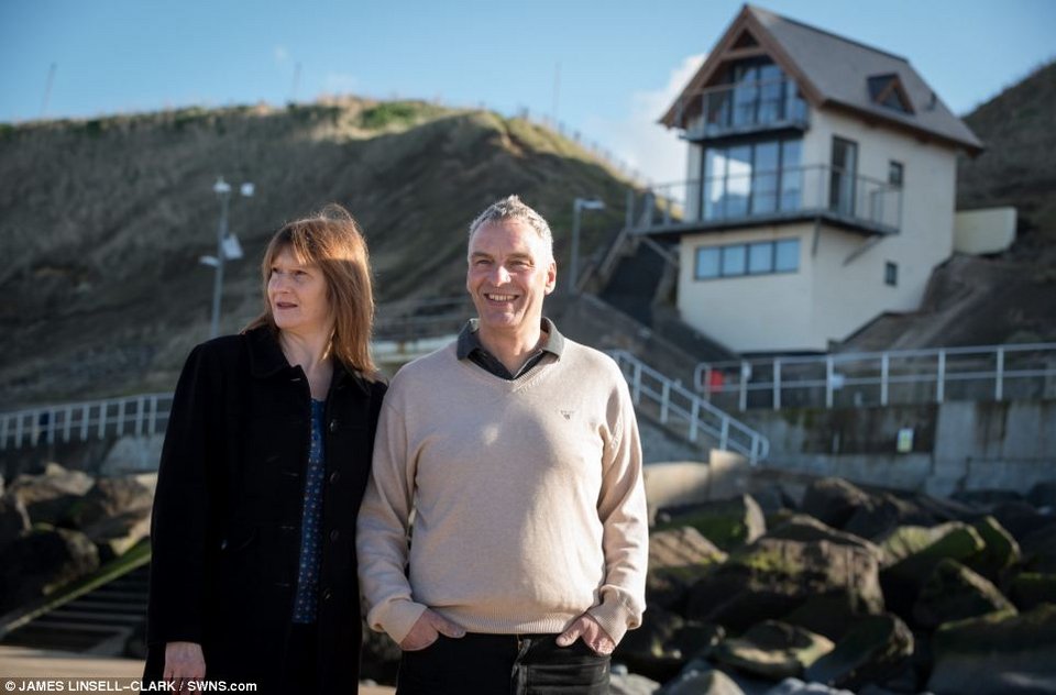 Μεταμόρφωσε μια βικτωριανή τουαλέτα σε χλιδάτο σπίτι -Καρέ-καρέ η απίστευτη αλλαγή [εικόνες] | iefimerida.gr 10