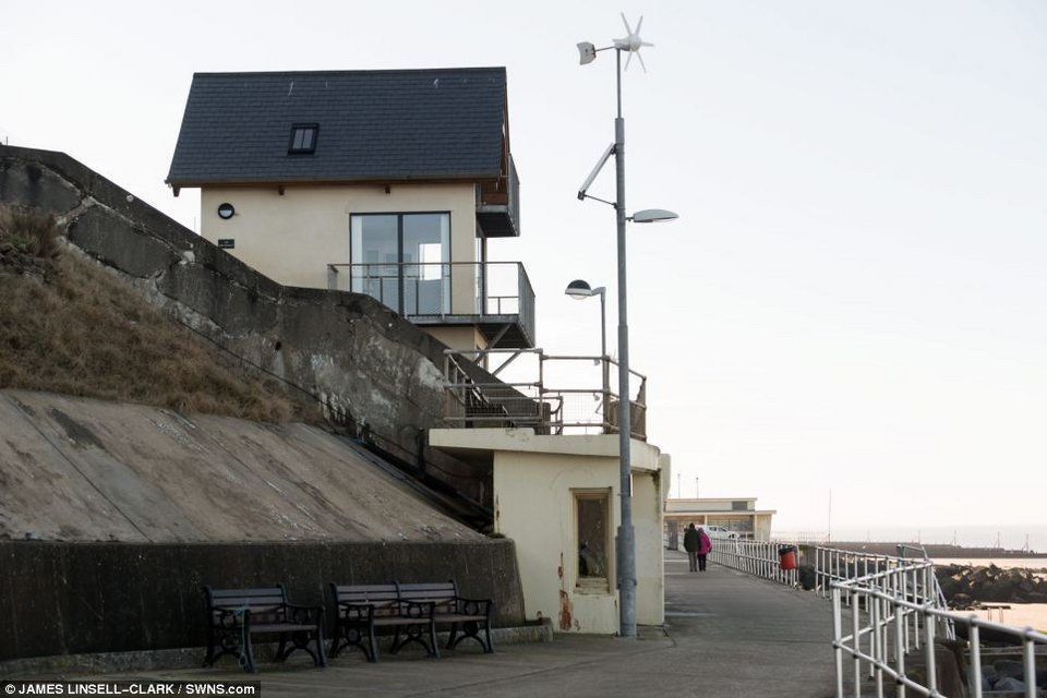 Μεταμόρφωσε μια βικτωριανή τουαλέτα σε χλιδάτο σπίτι -Καρέ-καρέ η απίστευτη αλλαγή [εικόνες] | iefimerida.gr 1