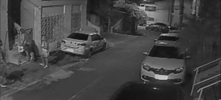 Νέο βίντεο από τη δολοφονία Αμοιρίδη -Η Φρανσουάζ στις κάμερες ασφαλείας [βίντεο] | iefimerida.gr 0