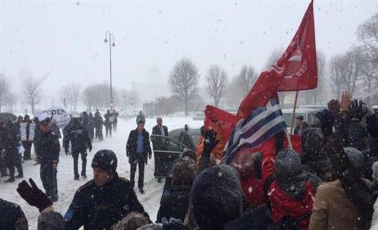 Χιονιάς και θερμή υποδοχή για τον Αλέξη Τσίπρα στη Βιέννη [εικόνες] | iefimerida.gr 1