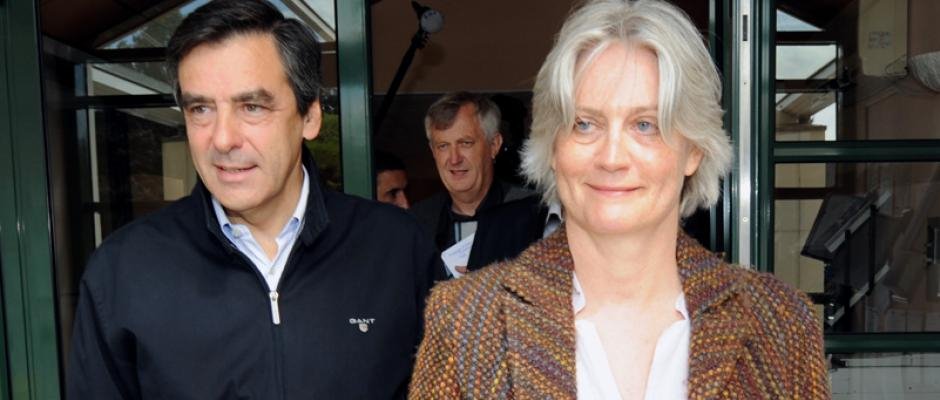 «Είναι δύσκολο» -Ούτε οι στενοί συνεργάτες του Φρανσουά Φιγιόν δεν πιστεύουν πια ότι θα μείνει υποψήφιος [εικόνες] | iefimerida.gr 1