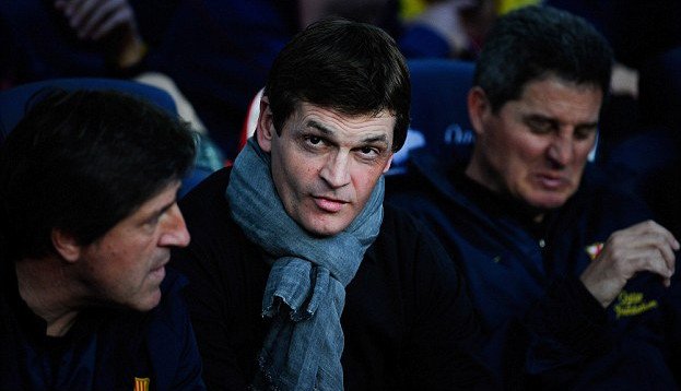 Το τελευταίο αντίο στον Τίτο Βιλανόβα -Τα αστέρια της Μπαρτσελόνα αποχαιρέτισαν τον δικό τους άνθρωπο [εικόνες] | iefimerida.gr 0