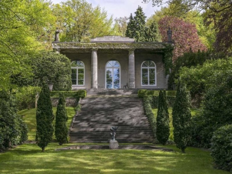Η Villa Jako του Karl Lagerfeld