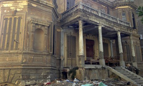 Κατεδαφίζουν την υπέροχη βίλα όπου έζησε και εμπνεύστηκε το «Αλεξανδρινό Κουαρτέτο» ο Λόρενς Ντάρελ [εικόνες] | iefimerida.gr 1