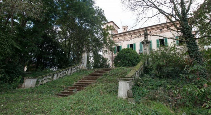 Οσκαρ 2018: Πωλείται η βίλα με την ξεθωριασμένη γοητεία, που γυρίστηκε η ταινία «Call Me by Your Name» [εικόνες]  | iefimerida.gr 2