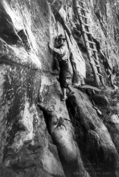 Vintage εξορμήσεις του 1900: Τζέντλεμεν και κυρίες σκαρφαλώνουν τα βράχια [εικόνες] | iefimerida.gr 2