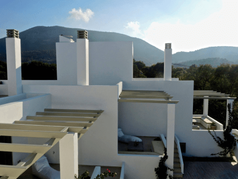 Η βουλευτής της ΔΗΜΑΡ Νίκη Φούντα έγινε ξενοδόχος -Πολυτελείς κατοικίες σε βιομηχανικό στιλ με απέραντη θέα στον Αμβρακικό [εικόνες] | iefimerida.gr 3