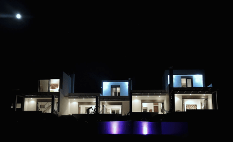 Η βουλευτής της ΔΗΜΑΡ Νίκη Φούντα έγινε ξενοδόχος -Πολυτελείς κατοικίες σε βιομηχανικό στιλ με απέραντη θέα στον Αμβρακικό [εικόνες] | iefimerida.gr 6