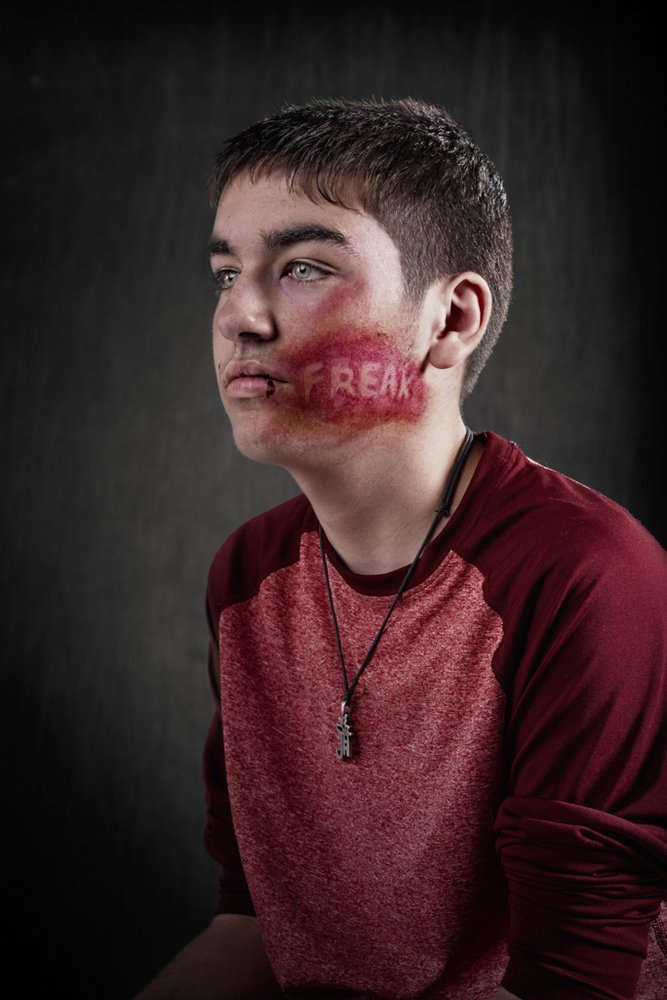 Σκληρές εικόνες λεκτικής κακοποίησης -Η βία των λέξεων αφήνει τα ίδια σημάδια με τη σωματική [εικόνες] | iefimerida.gr 8