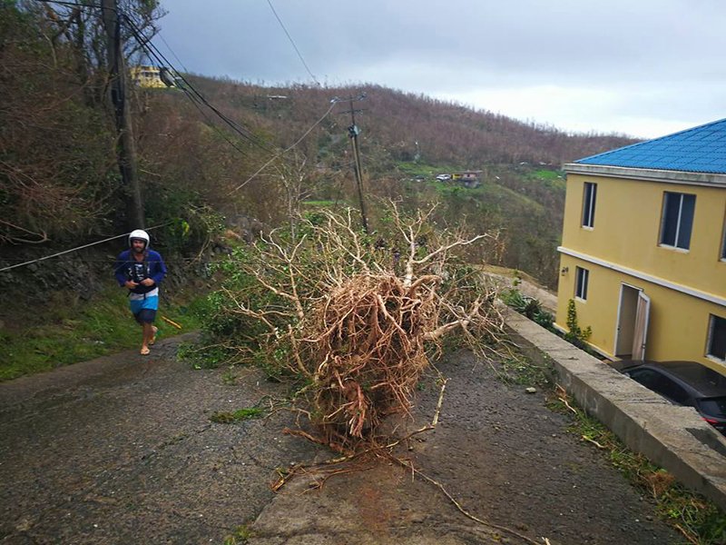 Σκηνές Αποκάλυψης στις Βρετανικές Παρθένες Νήσους λόγω Ιρμας -6 νεκροί, δεν έμεινε τίποτα όρθιο [εικόνες] | iefimerida.gr 5