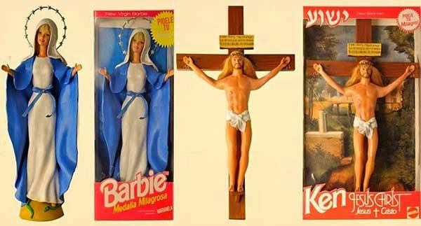 Σάλος με τις Μπάρμπι που μοιάζουν με την Παναγιά και τον Κεν σε ρόλο... Εσταυρωμένου [εικόνες&βίντεο] | iefimerida.gr 4