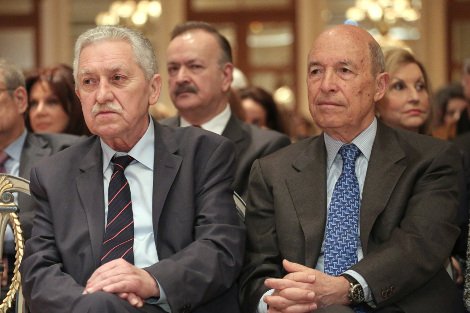 Μια συνάντηση απ' τα παλιά στο βιβλίο του Πρετεντέρη [εικόνες] | iefimerida.gr 2