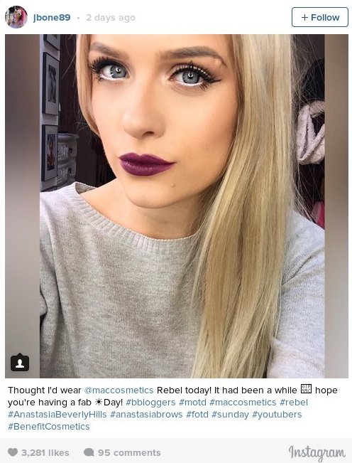 Διάσημη beauty vlogger αποκαλύπτει το μεγάλο της μυστικό -Γιατί δεν κινεί σωστά τα χέρια της [εικόνες & βίντεο] | iefimerida.gr 1