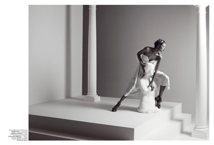 Η τουρκική Vogue εμπνέεται από την Αρχαία Ελλάδα και κάνει την πιο κλασάτη φωτογράφιση που έγινε ποτέ [εικόνες] | iefimerida.gr 5