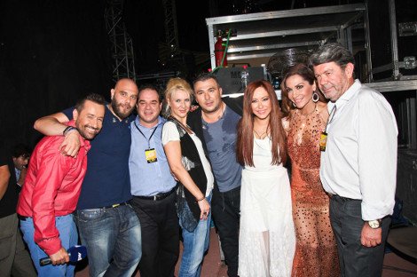 Μια χώρα μια φωνή: Κατάμεστο το ΟΑΚΑ στη συναυλία των κριτών του The Voice για τη στήριξη της «Αποστολής» [εικόνες] | iefimerida.gr 2