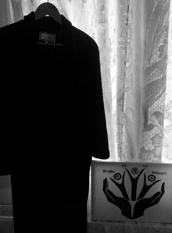 Η συγκλονιστική ιστορία ενός παλτό που δόθηκε σε αστέγους συγκίνησε τα Χανιά [εικόνα] | iefimerida.gr 0