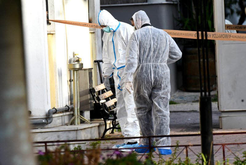 Εβαλαν εκρηκτικό μηχανισμό πίσω από το Α.Τ. Δάφνης: «Είναι για τον Λάμπρο» [εικόνες] | iefimerida.gr 5