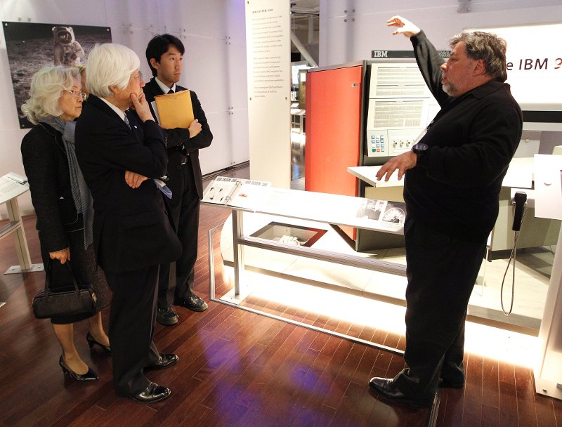 Ο συνιδρυτής της Apple «στηρίζει» Ελλάδα: Φυσικά θα μπορούσε να ιδρυθεί εδώ η επόμενη Apple, Google ή Facebook [εικόνες] | iefimerida.gr 3