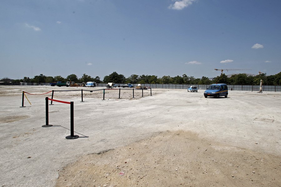 Aπό το Πεδίον του Άρεως στον Ελαιώνα -Ξεκίνησαν οι εργασίες για την μετεγκατάσταση των μεταναστών [εικόνες] | iefimerida.gr 3