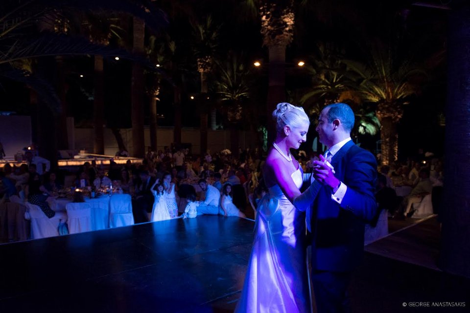 Παντρεύτηκε η ανιψιά του Βουλγαράκη στην Κρήτη -Ο χλιδάτος γάμος [εικόνες] | iefimerida.gr 0