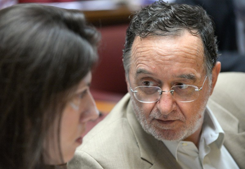 Κόπηκαν τα γέλια στον ΣΥΡΙΖΑ: Βλοσυρά βλέμματα, ύφος συνωμοτικό και άφθονη ...δραχμή [εικόνες] | iefimerida.gr 20