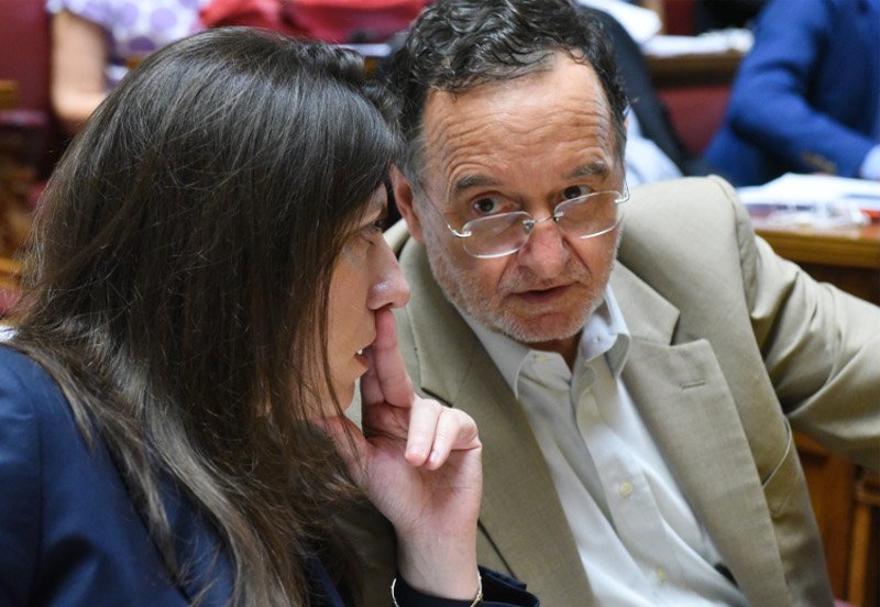 Κόπηκαν τα γέλια στον ΣΥΡΙΖΑ: Βλοσυρά βλέμματα, ύφος συνωμοτικό και άφθονη ...δραχμή [εικόνες] | iefimerida.gr 21