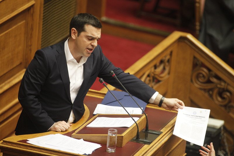 Η «μάχη» Τσίπρα-Μητσοτάκη στη Βουλή για τη διαφθορά- Δείτε Live | iefimerida.gr 0