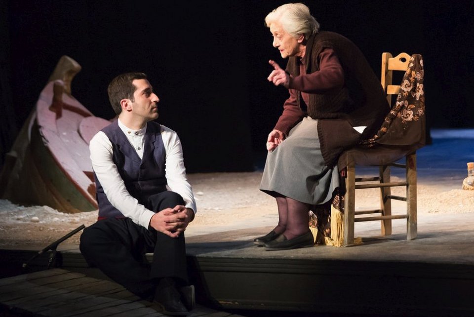 Συνεχίζεται το Φεστιβάλ στο θέατρο Βράχων -Με Μάλαμα, Θηβαίο και Εθνικό [πρόγραμμα]  | iefimerida.gr 0