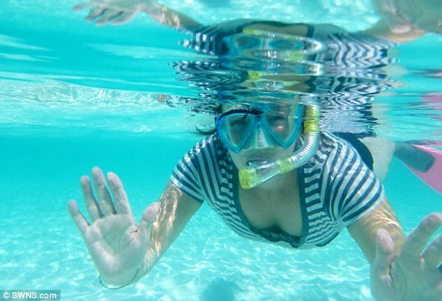 Βρετανίδα είχε κατακλέψει το Δημόσιο -Παρίστανε την ανάπηρη, έπαιρνε επιδόματα 80.000 δολ. και πήγαινε στις Μαλδίβες [εικόνες] | iefimerida.gr 0