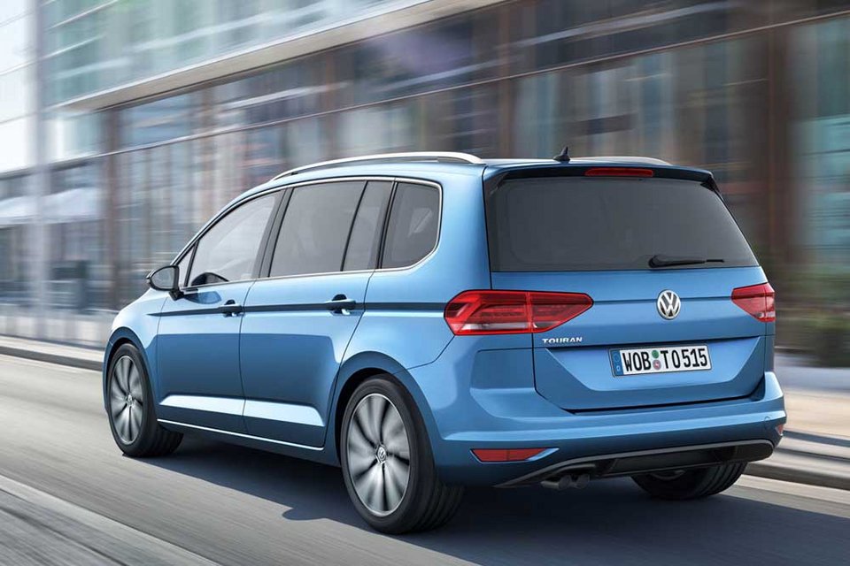 Η Volkswagen παρουσιάζει καινούργιο Touran | iefimerida.gr 2