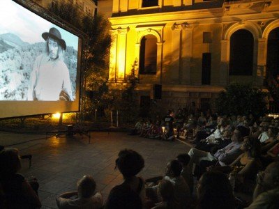 Η Αθήνα υπό κατάληψη – Οι τέχνες εφορμούν στο δημόσιο χώρο της πόλης [εικόνες & βίντεο] | iefimerida.gr 3