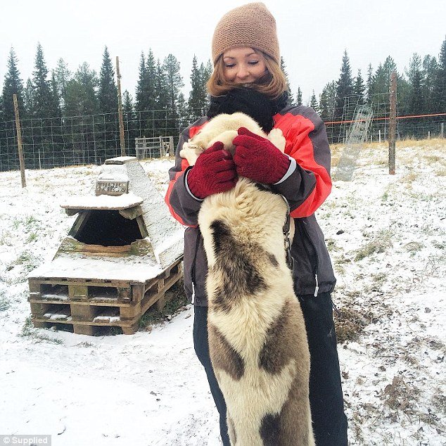 Η καλύτερη δουλειά στον κόσμο: 23χρονη πληρώνεται για να ταξιδεύει μόνη της παντού [εικόνες] | iefimerida.gr 17