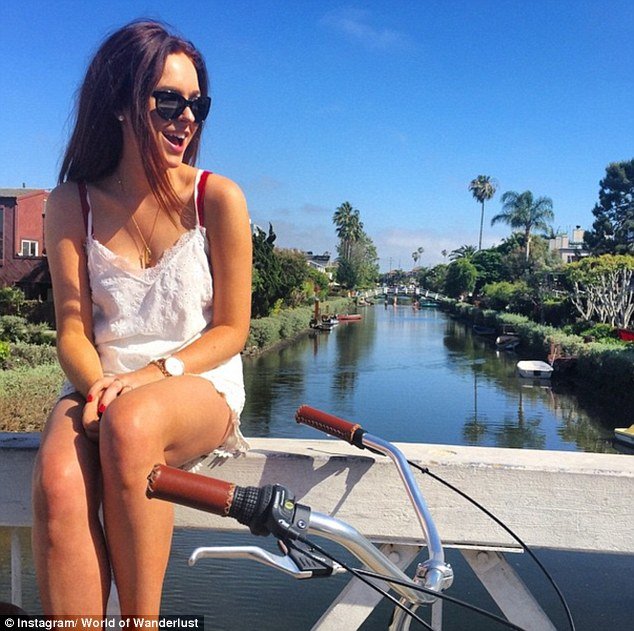 Η καλύτερη δουλειά στον κόσμο: 23χρονη πληρώνεται για να ταξιδεύει μόνη της παντού [εικόνες] | iefimerida.gr 15