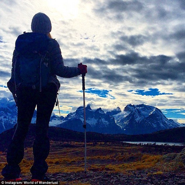 Η καλύτερη δουλειά στον κόσμο: 23χρονη πληρώνεται για να ταξιδεύει μόνη της παντού [εικόνες] | iefimerida.gr 1