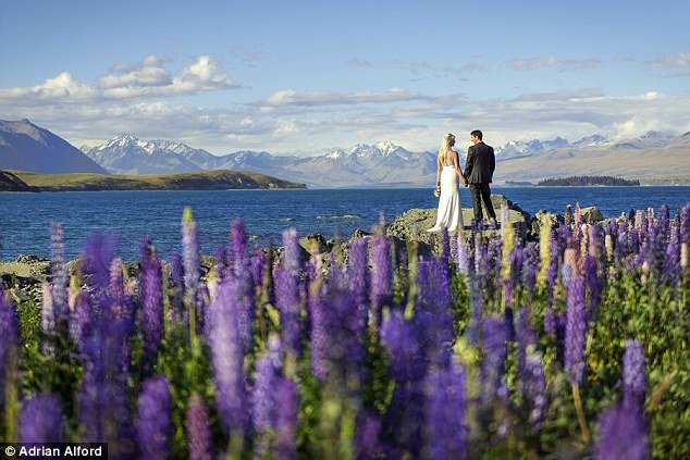 Κλέφτηκαν και τράβηξαν μόνοι τις φωτογραφίες γάμου τους [εικόνες] | iefimerida.gr 10