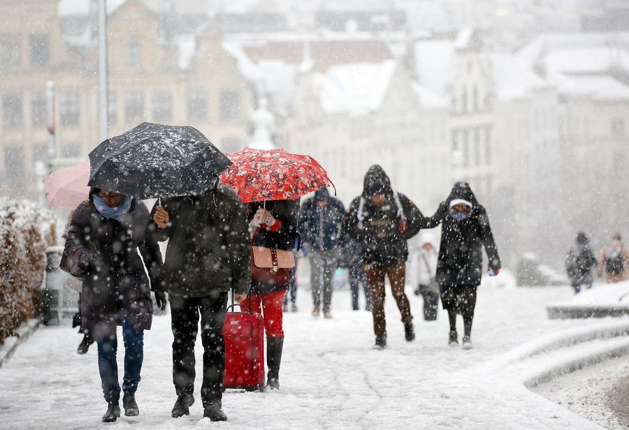 Σε κλοιό χιονιά η Ευρώπη: Από Λονδίνο μέχρι Γερμανία -Εντυπωσιακές εικόνες | iefimerida.gr 2