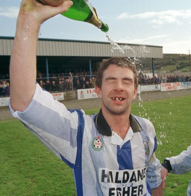 Β.Ιρλανδία: Νεκρός στο σπίτι του βρέθηκε ο πρώην ποδοσφαιριστής Τόνι Σκαπατίτσι | iefimerida.gr 0